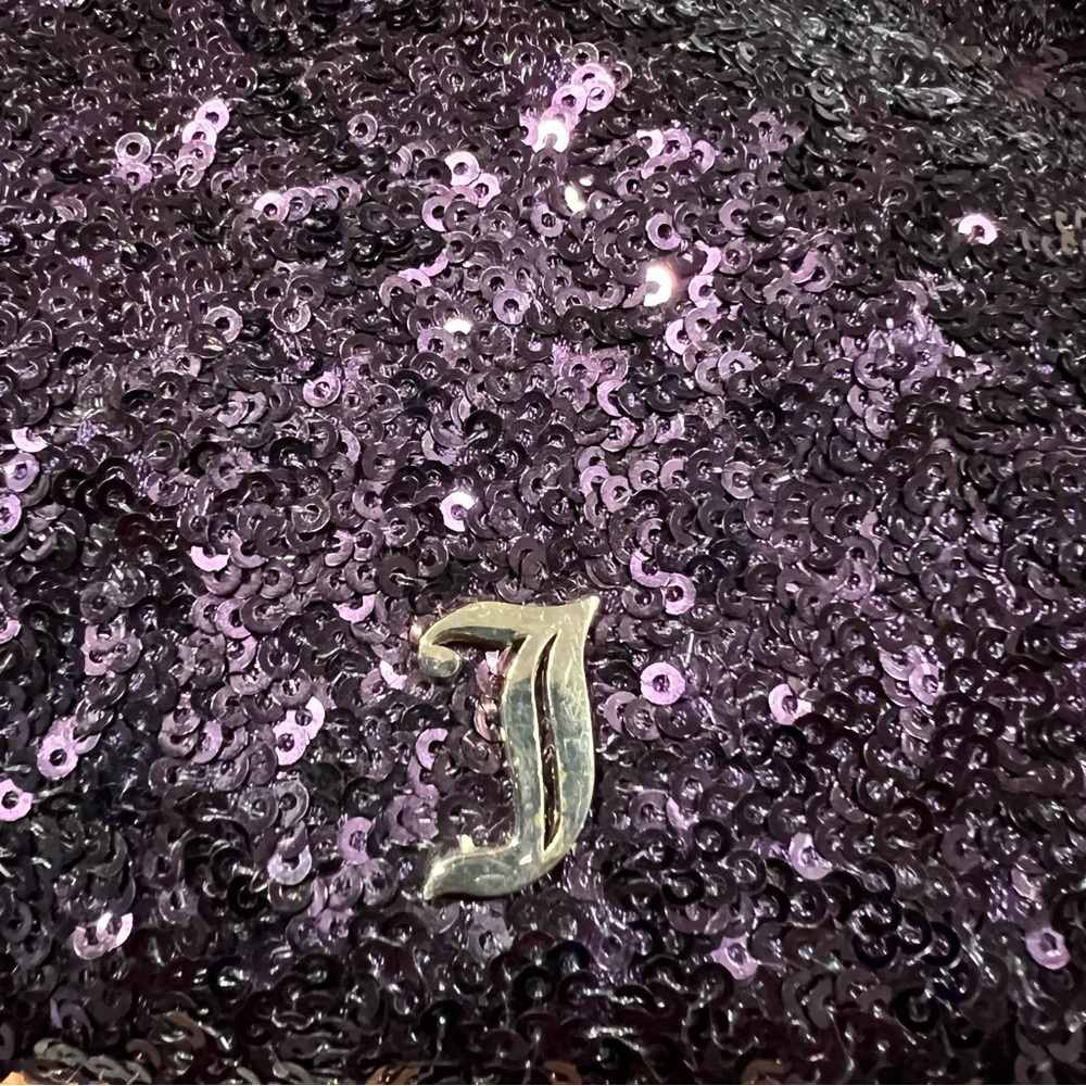 NWT Juicy Couture Traveler Wristlet, Grape - Picture 10 of 10